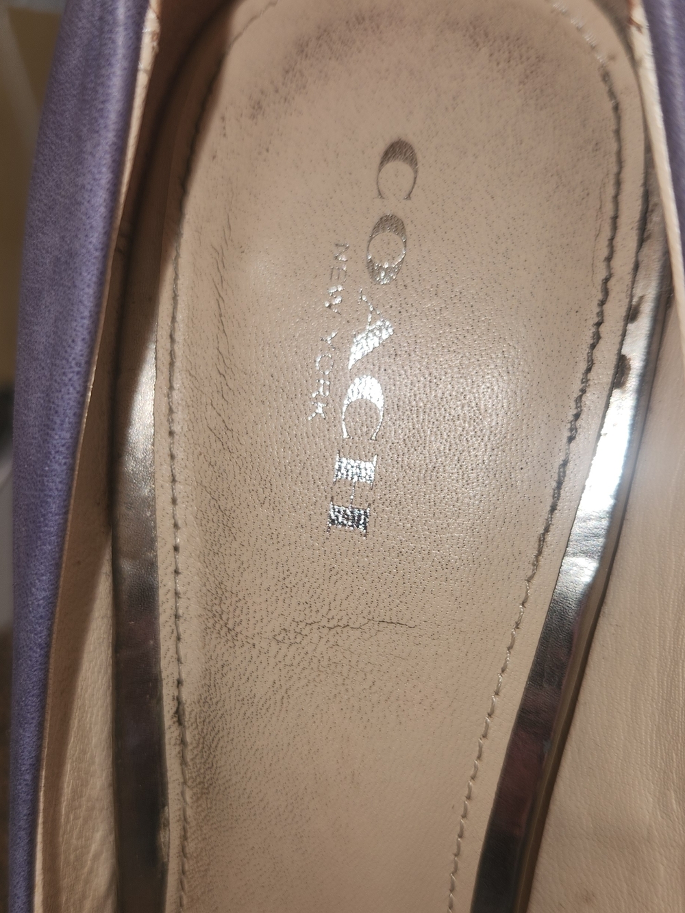 Coach Lilac Suede Pointed-Toe Heels 4 Inch Heel 7.5 - Picture 8 of 9